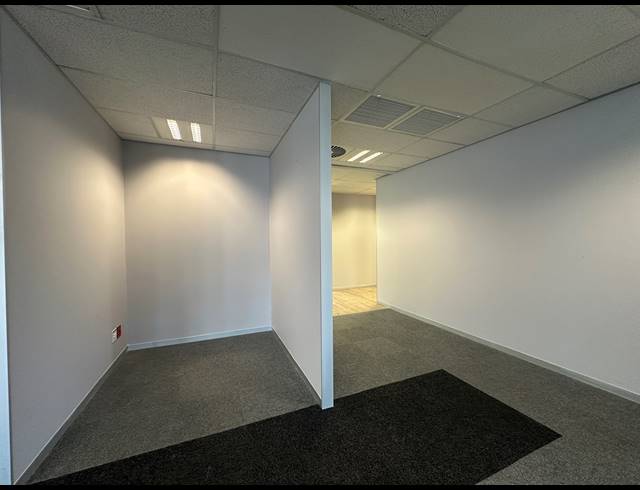 680M² OFFICE TO LET IN CENTURION CENTRAL